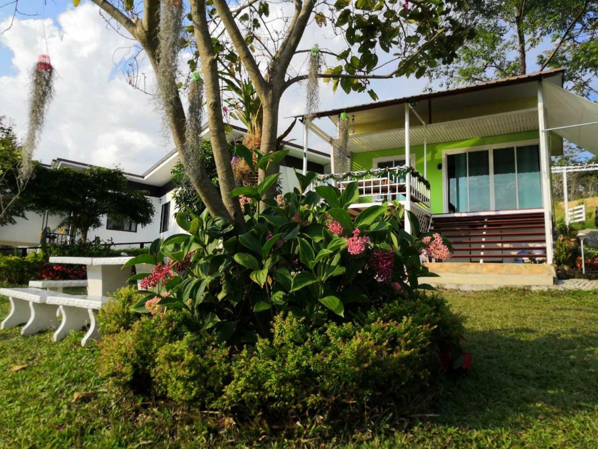 บ้านปลายฝัน Baanplaifun Ban Huai Phai Exteriör bild